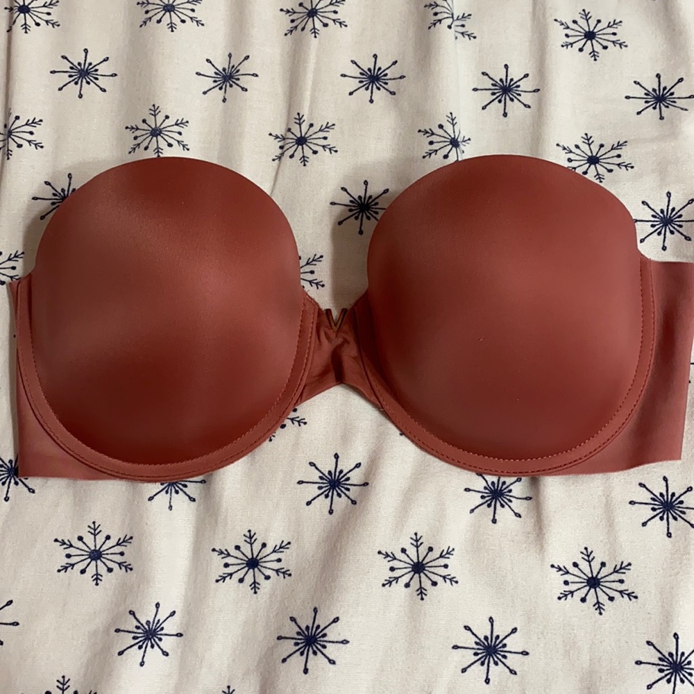Victoria’s Secret bra